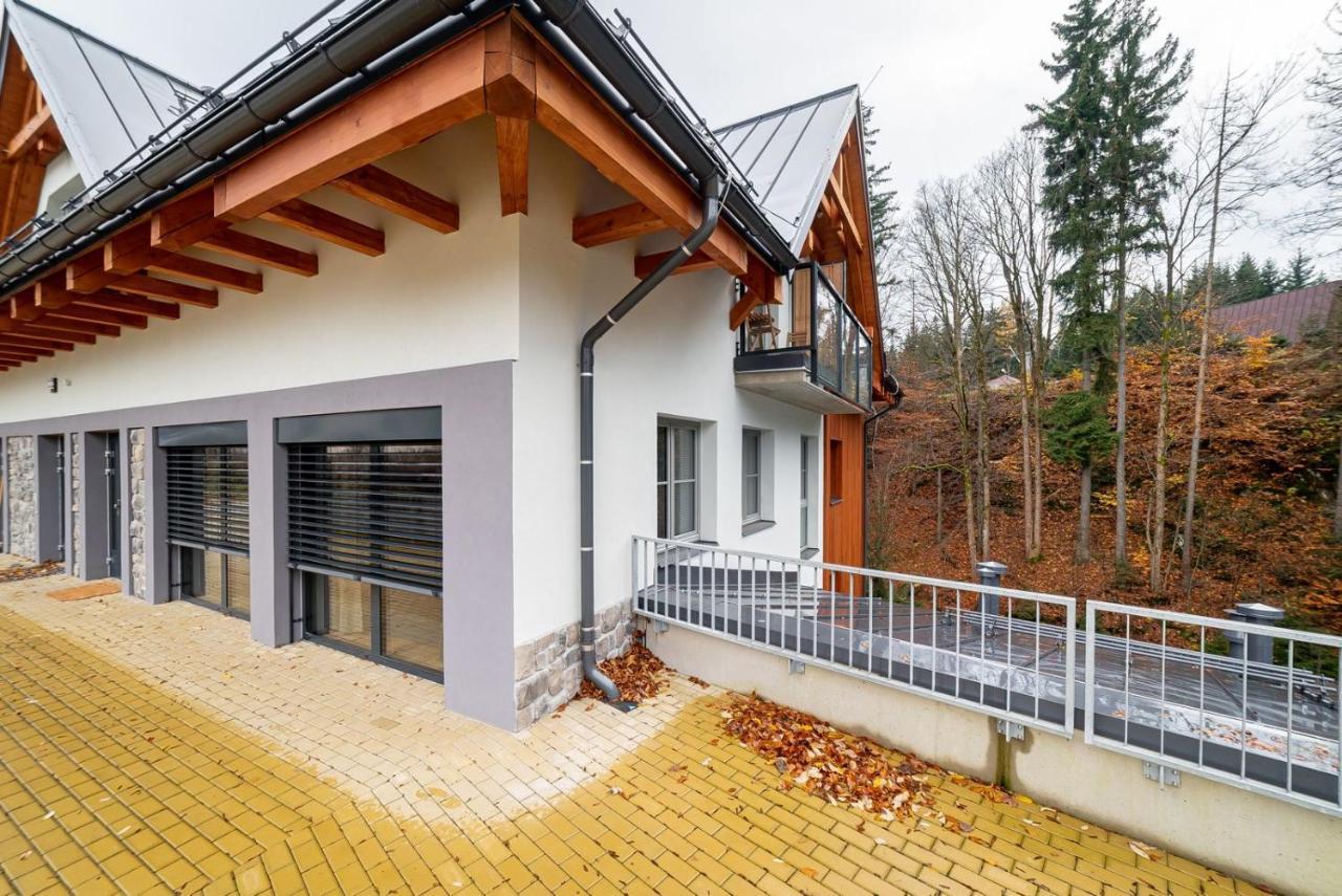 Trio Harrachov Apartment Exterior photo